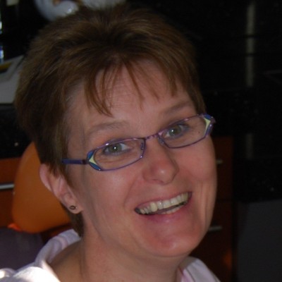 Loes Roos