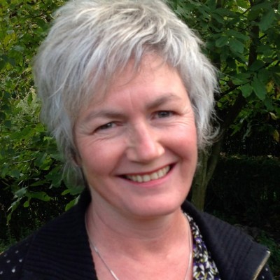 Suzanne van den Heuvel