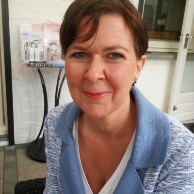 Angela Mohnen